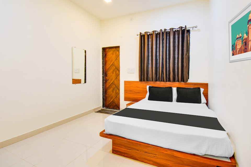 Hotel O Pratik Lodging, Lonavala, Lonavala