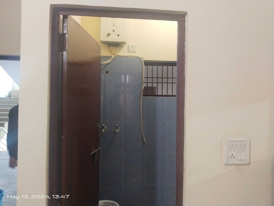 OYO 826264 Shri Radha Ashtami Seva Ashram, Iskcon Vrindavan, Vrindavan