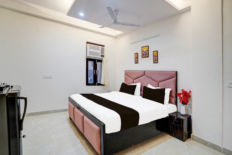 Hotel O  A Square Residency 2, Saket Delhi, Delhi