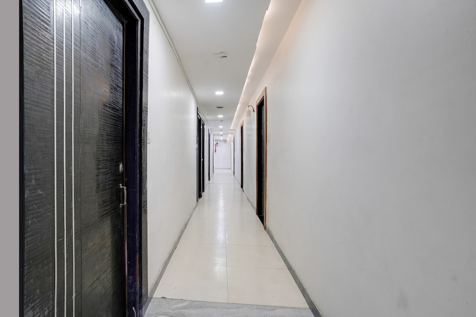 Collection O Odhav Circle Formerly Hotel New Balaji, Bavla Ahmedabad, Ahmedabad