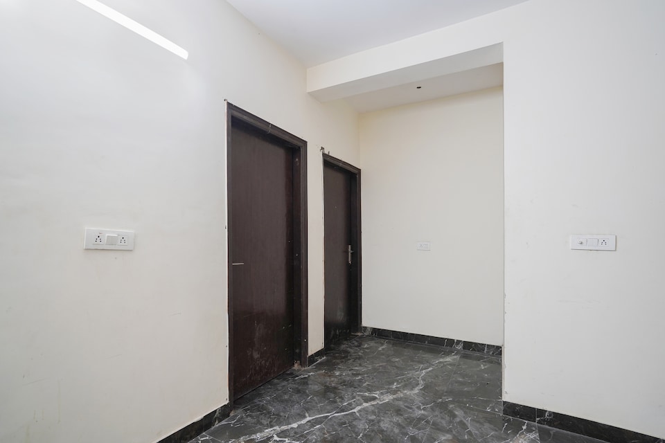 Hotel O Royal residency , Chhatarpur Delhi, Delhi
