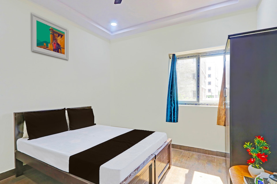 SPOT ON SRI SRI LUCKY HOTEL, LB Nagar - Ramoji, Hyderabad