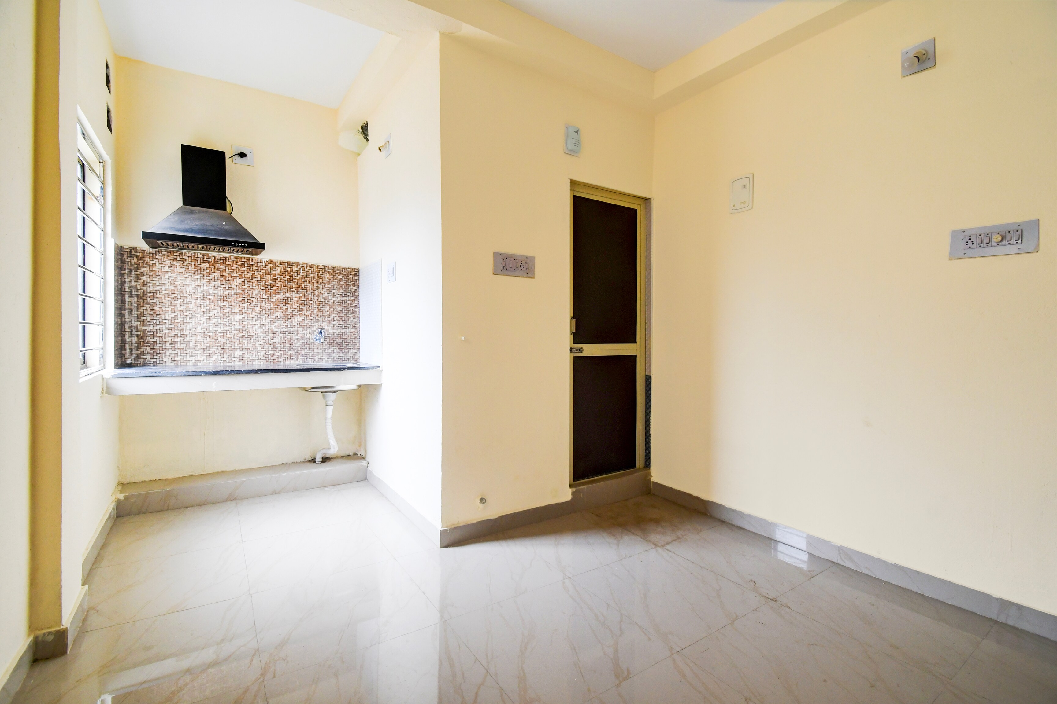 Hotel O Devika Residency, Flagship Bhubaneswar, Book @ ₹959 - OYO