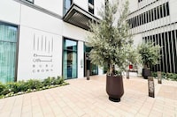 Luxury 1-Bedroom Apartment At Burj Crown