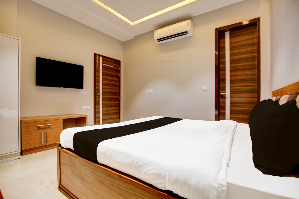 HOTEL O K9 GOLDEN, Pakhowal Road Ludhiana, Ludhiana