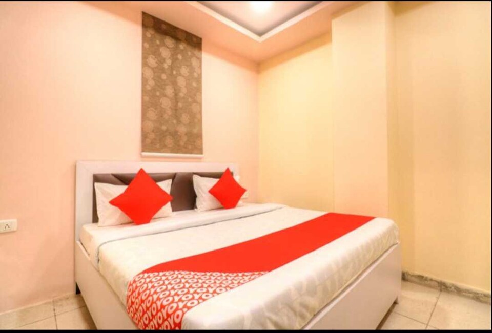 OYO 826536 Hotel Deep Plaza, Faridabad, Faridabad