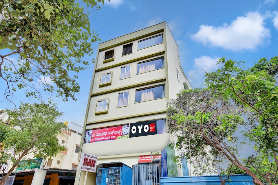 Hotel O Sri Manjunatha Deluxe Suites Yelahanka Junction, Yehalanka Bangalore, Bangalore
