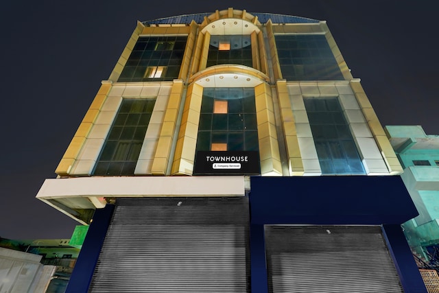 Townhouse Anantapur Near Srikantam Circle