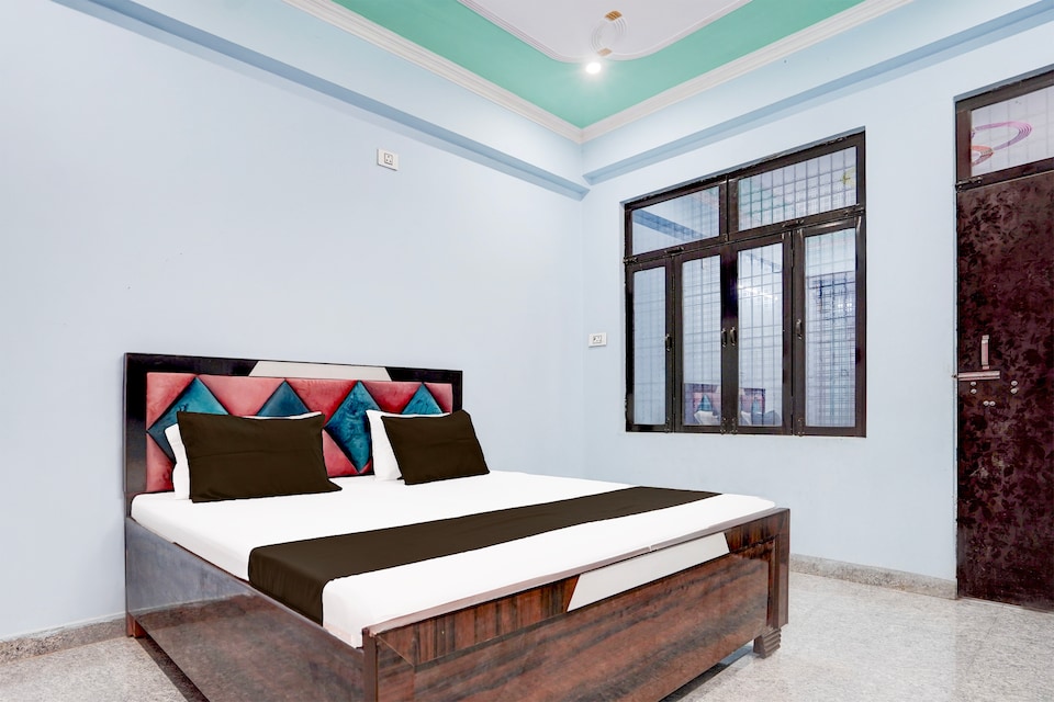 Hotel O Om Sai Garden, Mumfordganj Allahabad, Prayagraj