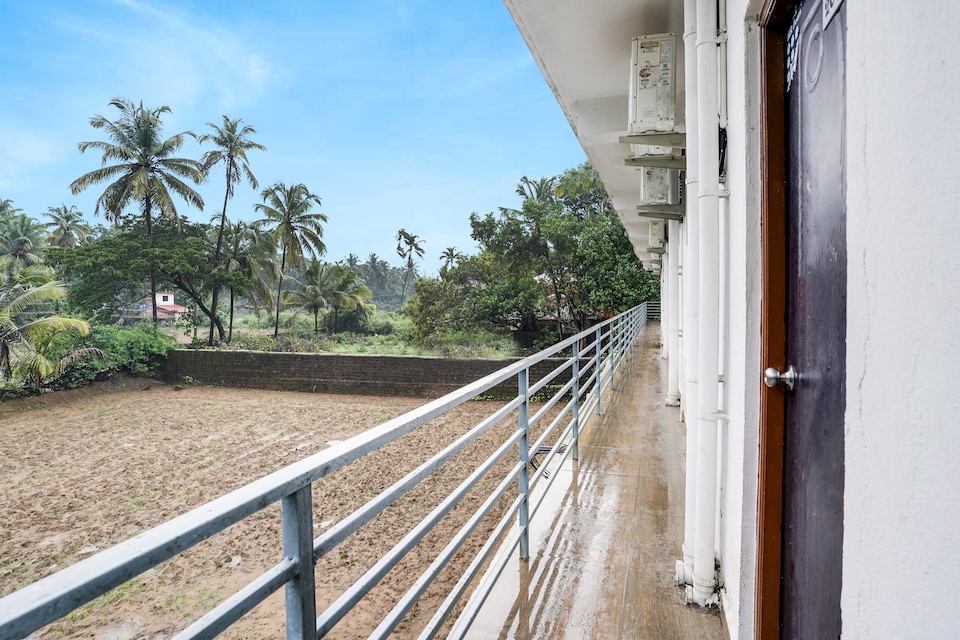 Collection O Morjim, Morjim Goa, Goa