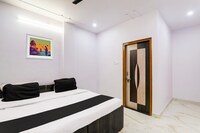 Hotel O Royal Residency