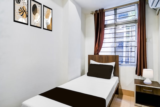 Super COLLECTION O SIXMILE GUWAHATI FORMERLY HOTEL GANGOTRI