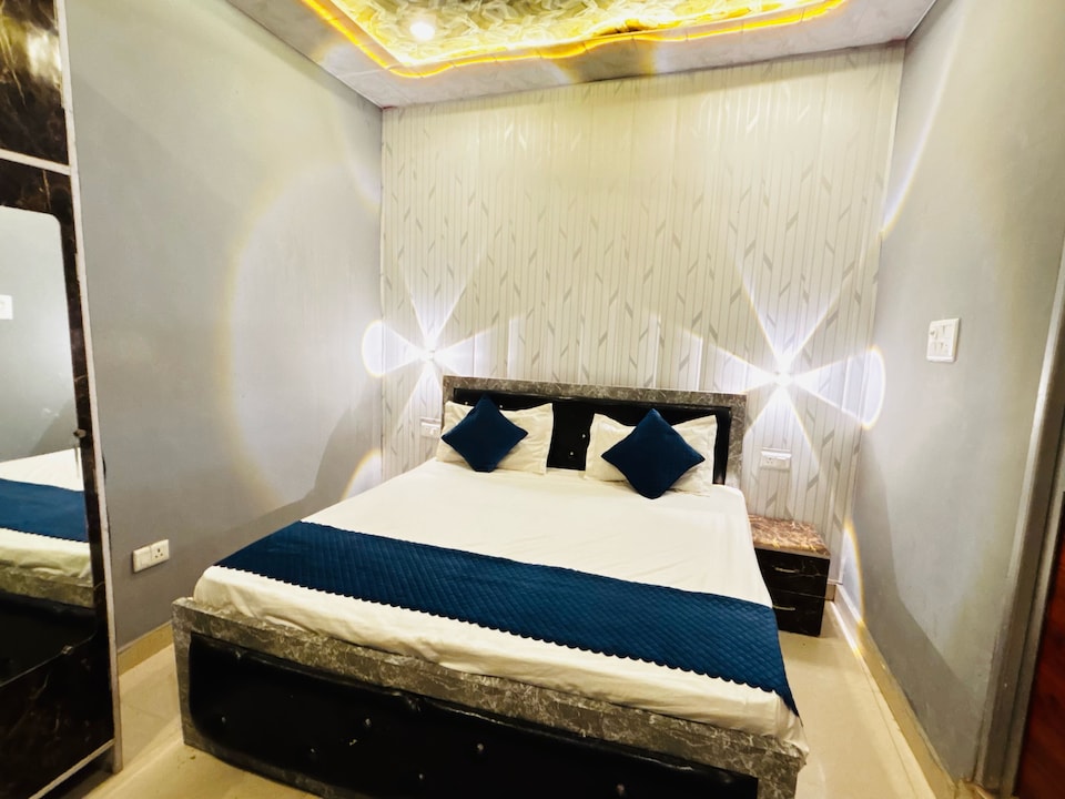 Hotel O by OYO Suryavanshi Palace, Ayodhya, Ayodhya