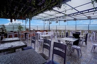 Super Townhouse Oak Rajpur Road Dehradun