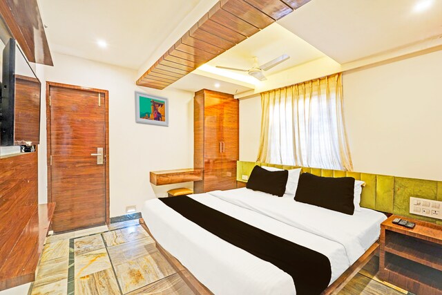 Collection O Chidambaram Stadium Formerly Hotel Admire Suit