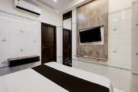 Super Collection O Chidambaram Stadium Formerly Hotel Admire Suit