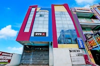 SPOT ON SRI KARTHIK GRAND INN