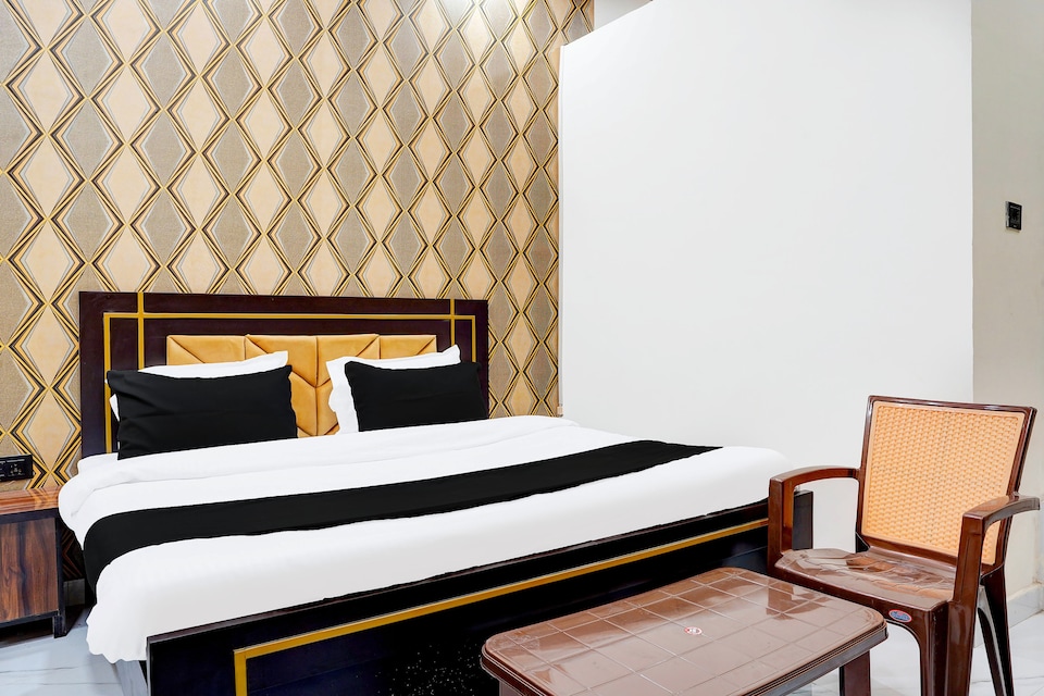 Hotel O Balancing Rock, Jabalpur, Jabalpur