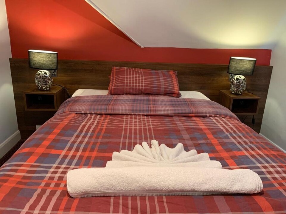 Swandown Hotel, Swindon, Swindon