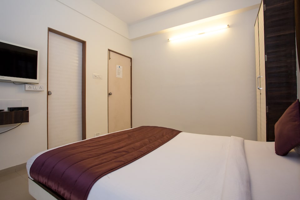 OYO 1881 Cozy Nest, Baner Pune, Pune