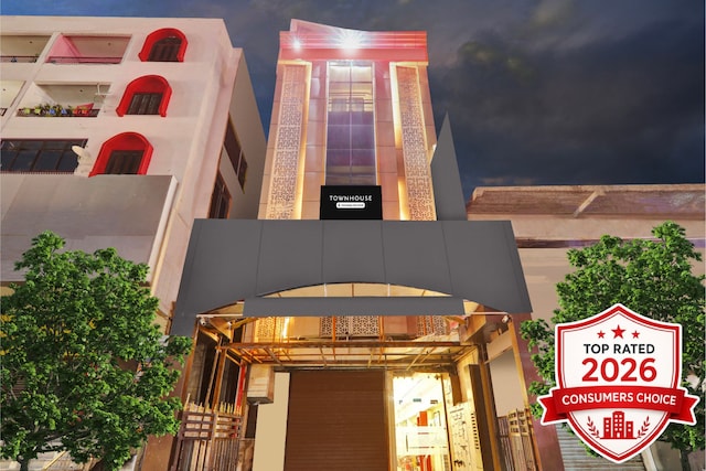 Super Townhouse Kankarbagh Formerly Kunwar Alcajars
