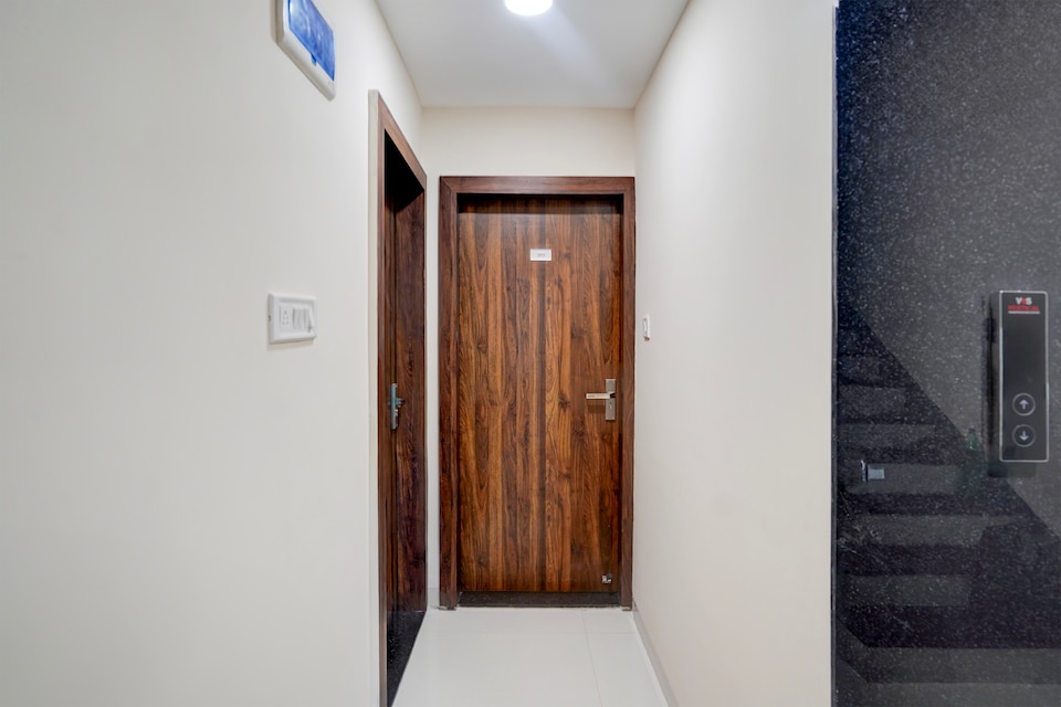 Hotel O Lakshya, MG Road Indore, Indore