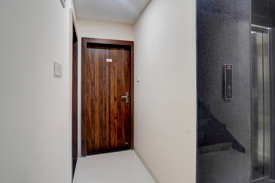 Hotel O Lakshya, MG Road Indore, Indore