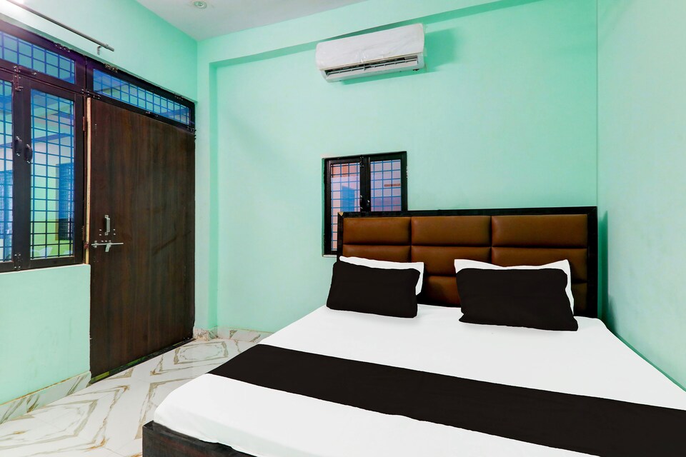 OYO 826969 Hotel AR Complex, Kanpur Railway Station, Kanpur