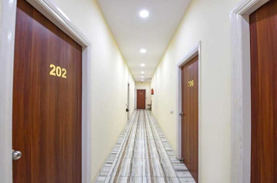 Hotel O High View, Faridabad, Faridabad