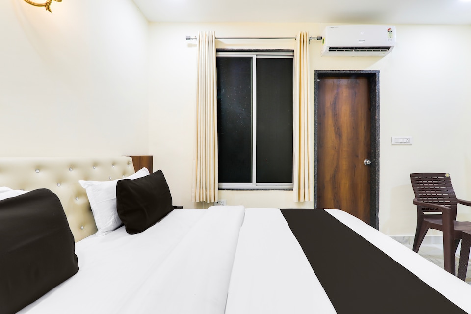 OYO 826985 Manglam Hotel, Faizabad Road, Lucknow