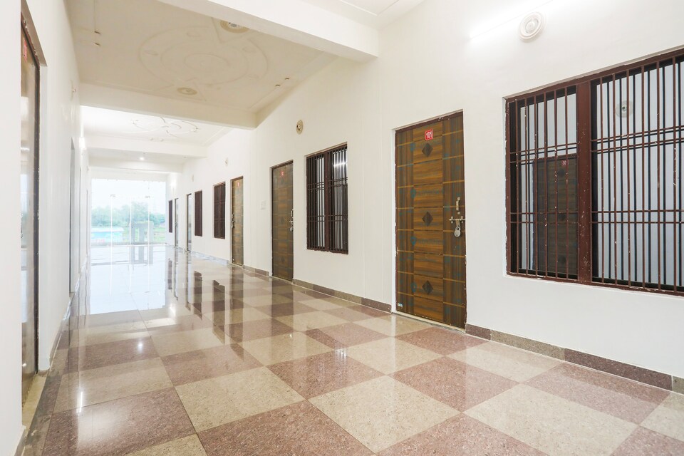 Hotel O CRYSTAL WAVE WATER PARK, Aligarh, Aligarh