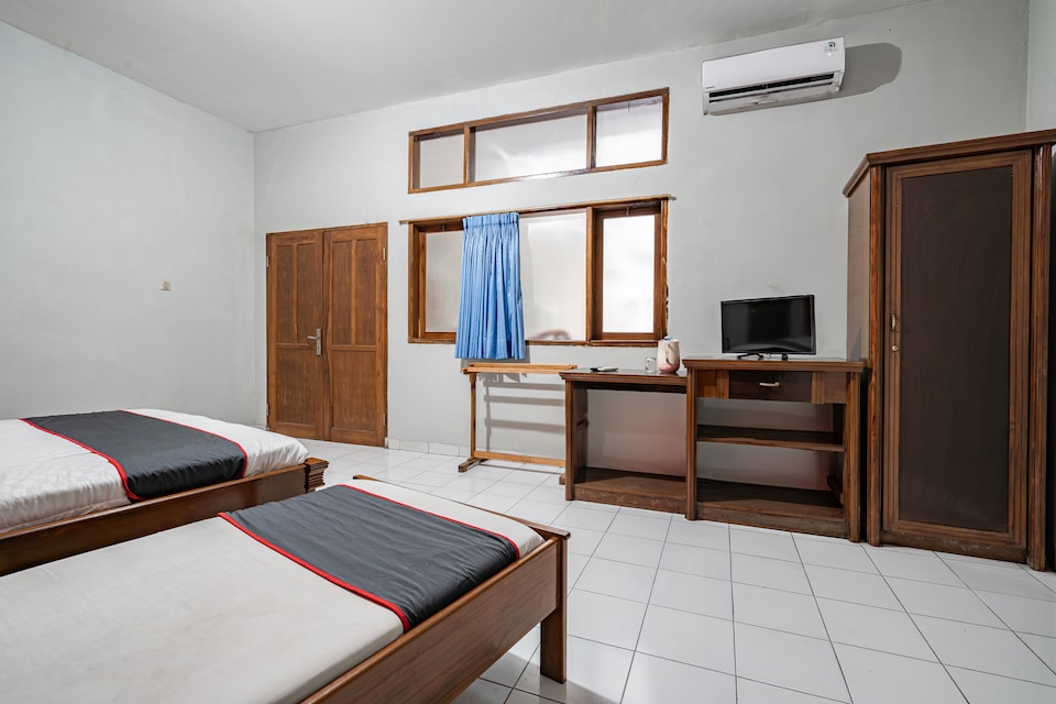 Collection O Tasikmalaya Near Stadium Wiradadaha Formerly Hotel Abadi, Tasikmalaya, Tasikmalaya