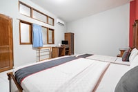 Collection O Tasikmalaya Near Stadium Wiradadaha Formerly Hotel Abadi