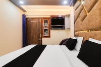 HOTEL O PRAGATI