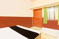 SPOT ON ROYAL GUEST HOUSE & RESTAURANT