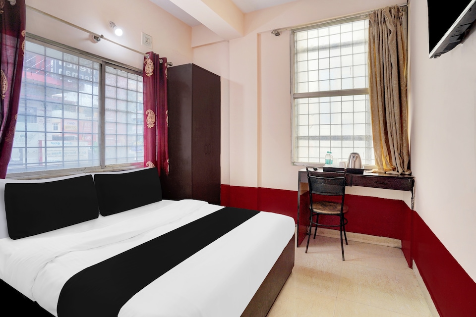 Hotel O Century Inn Deluxe Lodge, BTM Madiwala Bangalore, Bangalore