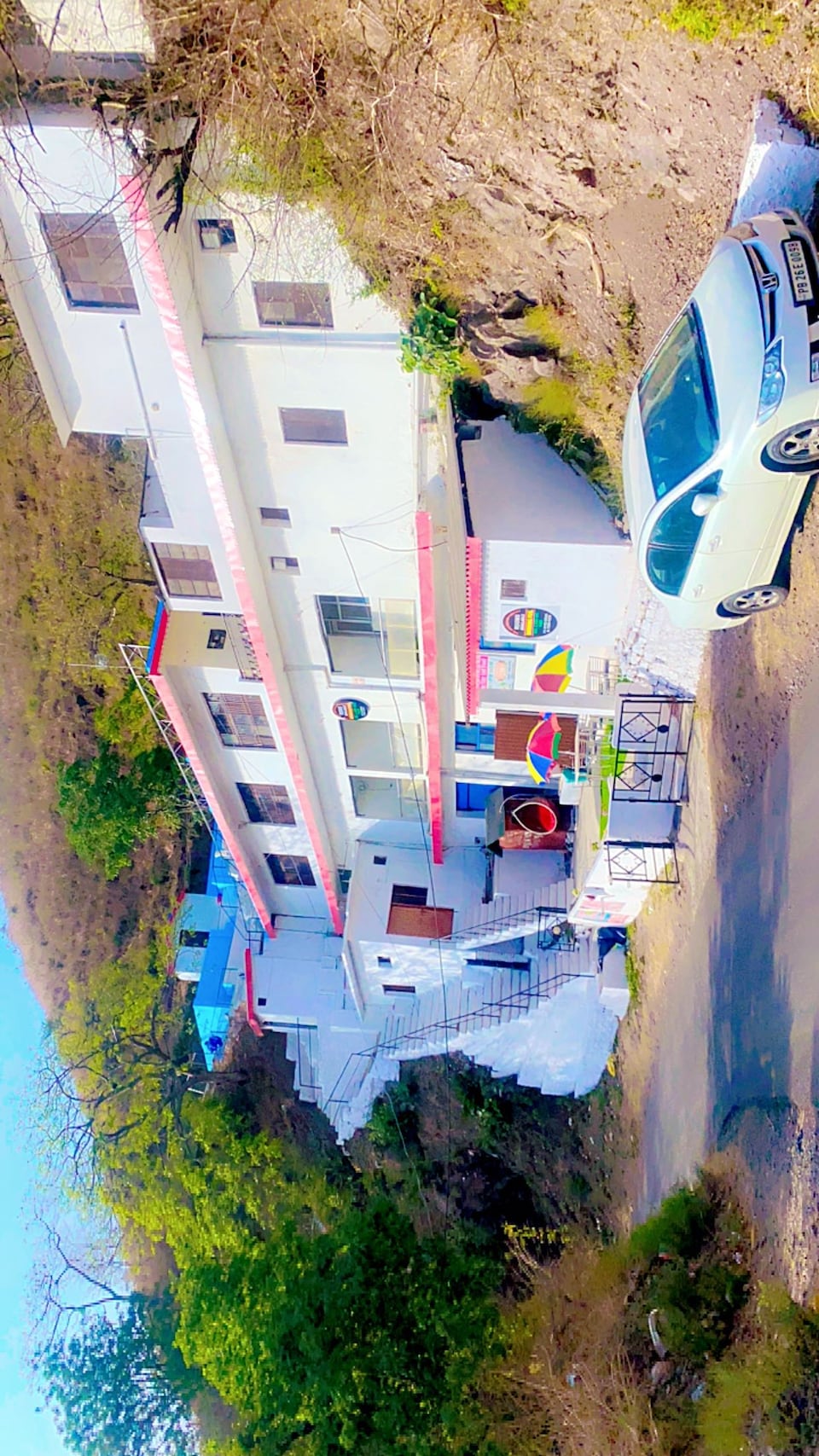 OYO 827139 The Destination Home Stay And Cafe, Kasauli, Kasauli