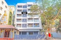 Super Townhouse Amanora Park Town Formerly Samrat Inn