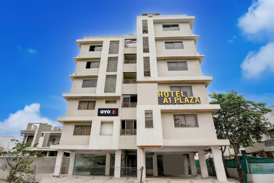 Hotel O A Plaza, Ahmedabad Airport, Ahmedabad