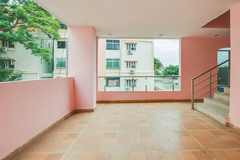 Hotel O Shirdi Blissful Residency, Himayatnagar-Kachiguda, Hyderabad