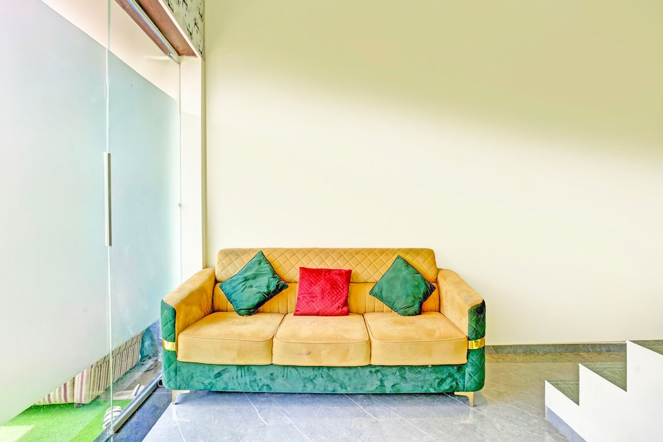 HOTEL O NK RESIDENCY, Mumbai International Airport, Mumbai