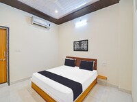 Hotel O Gokul Palace