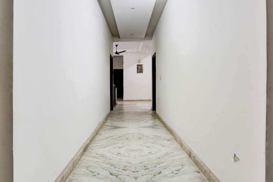 Hotel O Rivash Hotel, Cyber City, Gurgaon