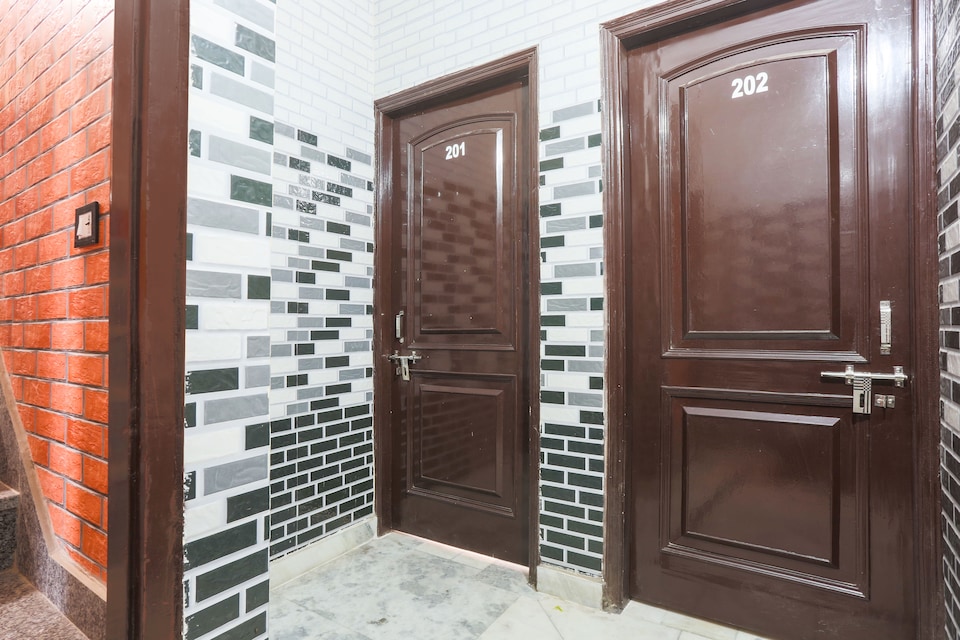 Hotel O Town City Guest House , North Delhi, Delhi