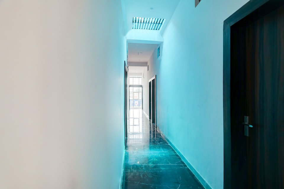 SPOT ON MG PLAZA, Jabalpur, Jabalpur