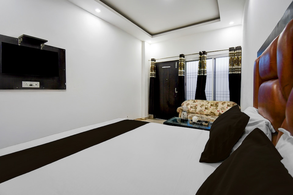 Hotel O Dariyapur Near Railway Crossing, Sultanpur, Sultanpur