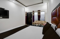 Super Hotel O Dariyapur Near Railway Crossing