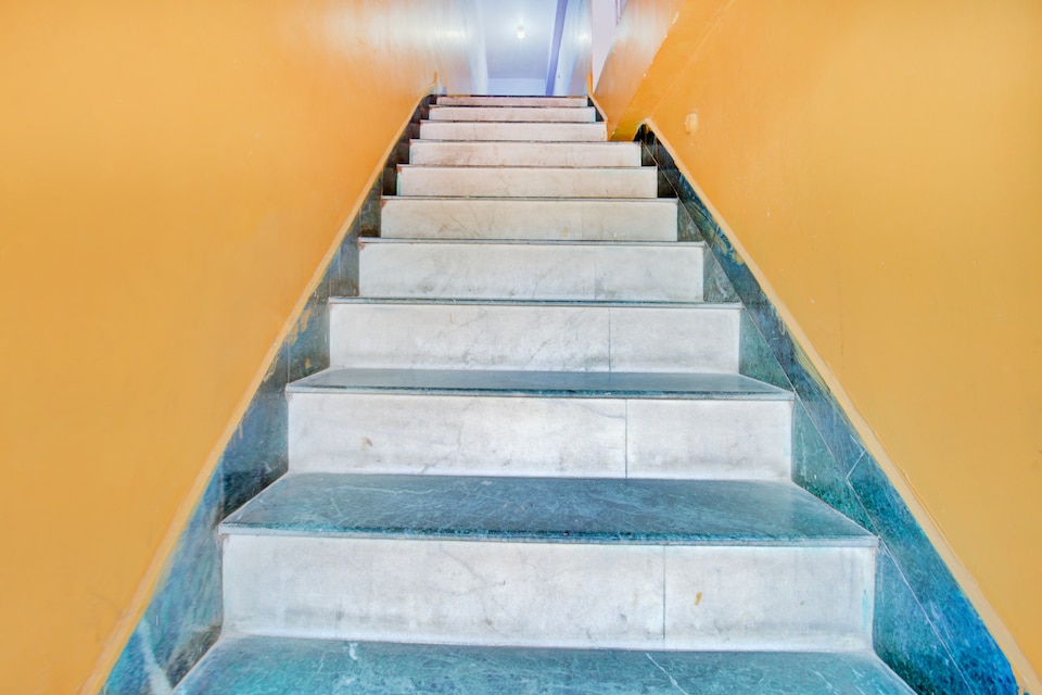 Hotel O Rudra Homes, Kankarbagh Patna, Patna
