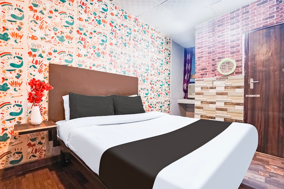 HOTEL O ELITE STAY, Anand Vihar Delhi, Delhi