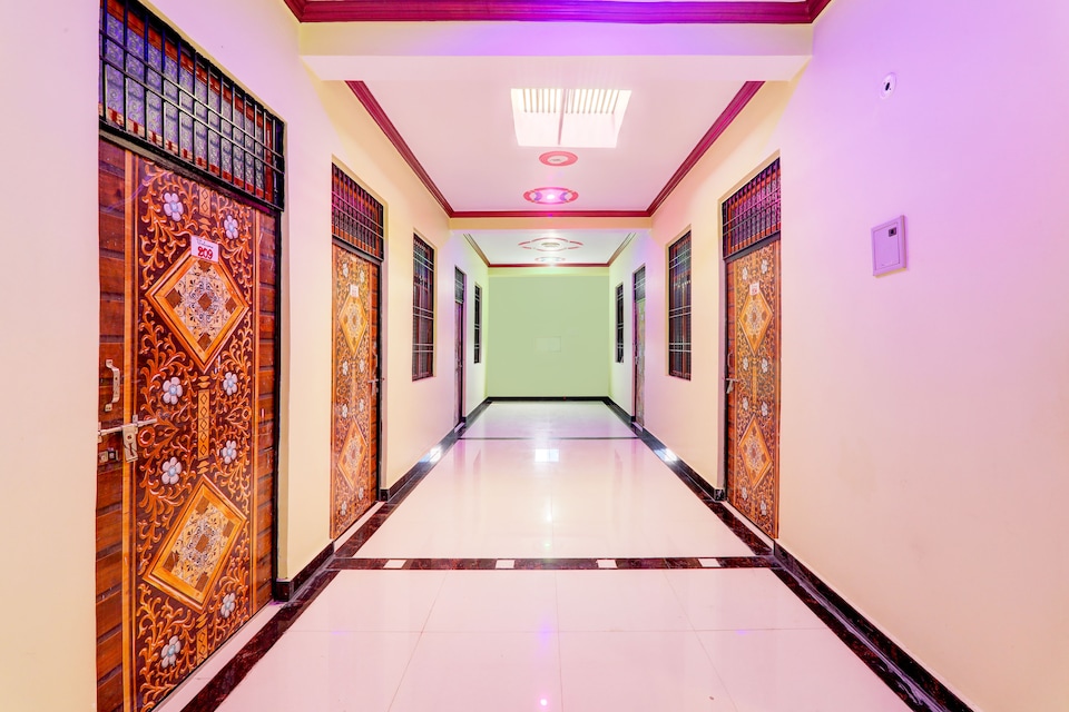 Hotel O Mandakini galaxy Hotel, Barra Kanpur, Kanpur